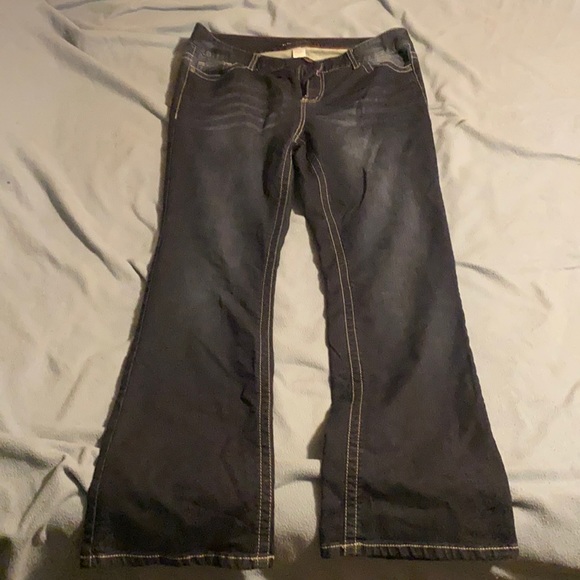 Maurices straight leg size 14 short jeans. - Picture 1 of 8